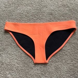 TRIANGL Bikini Bottoms Peach Size L